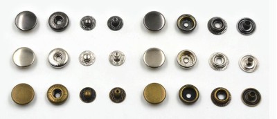 ZJ    銅質四合扣  襯衫扣 45度照